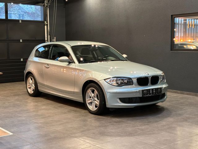 BMW 118d Lim.*KLIMA*EINPARKHILFE*ALLWETTER*SCHECKHFT