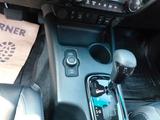 Toyota 2,8l Hilux Double Cab Invincible 360° JBL Mil Hy - Toyota Hilux mit Diesel-Antrieb: 3l