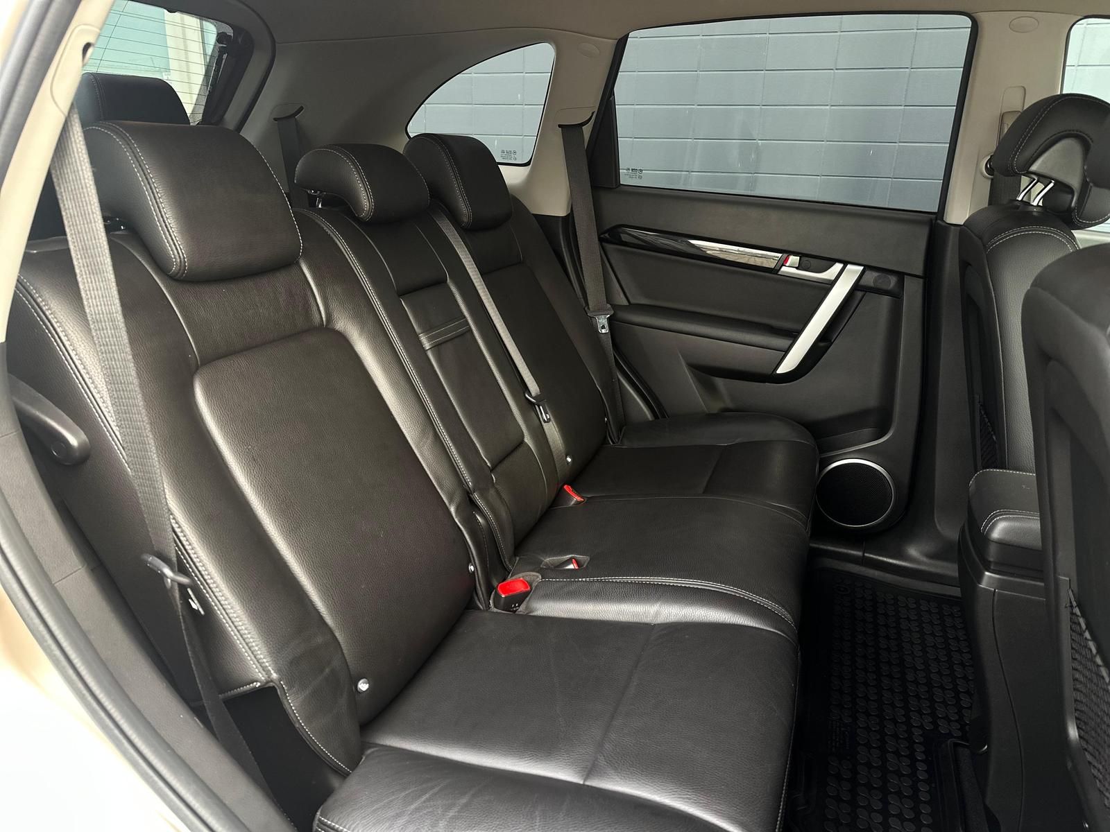 CHEVROLET Captiva 2.2D LIMITED 4x4 SHZ#AHK#TEMPO#KLIMA#PDC - Image 15