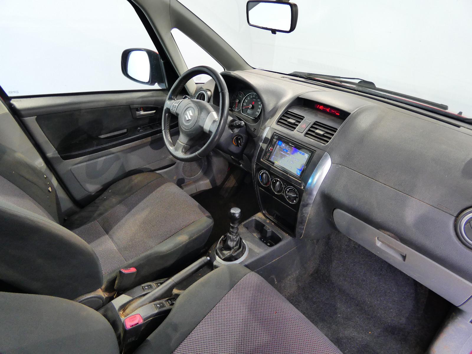 Suzuki SX4 1.9 Klima/AHK/Alu/PDC/SHZ/ZV+FB/MFL