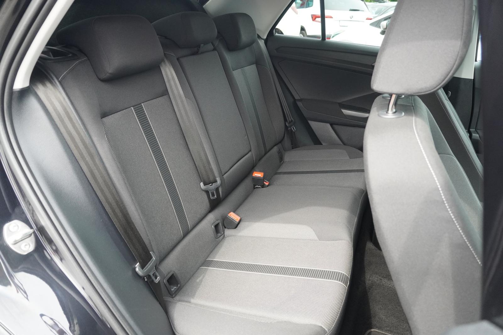 Volkswagen T-Roc 1.0 Life LED Sitzheizung DAB Klimaaut., миниатюра 12