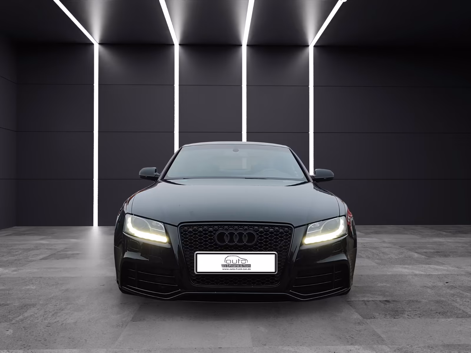 Audi RS5 quattro*Navi*Xenon*Kamera*SitzHZ*EXPORT
