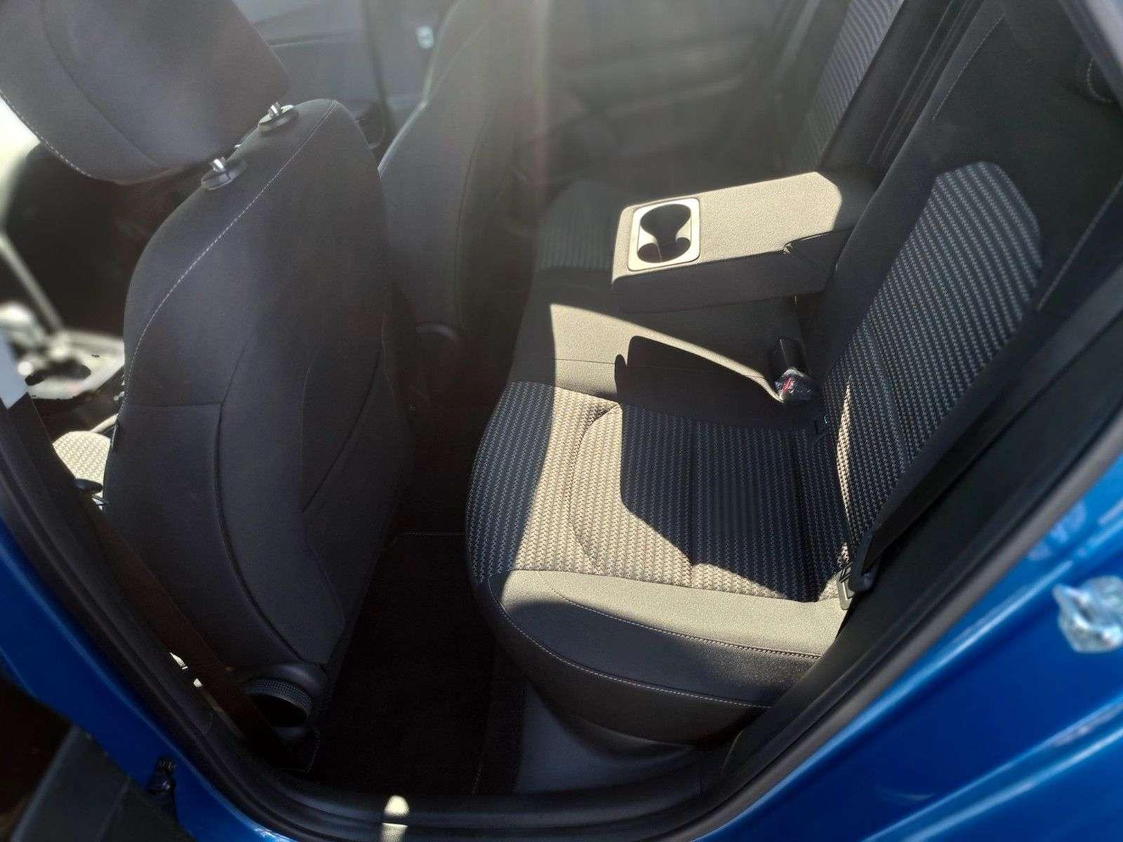Kia Ceed SW / cee d SW Sportswagon