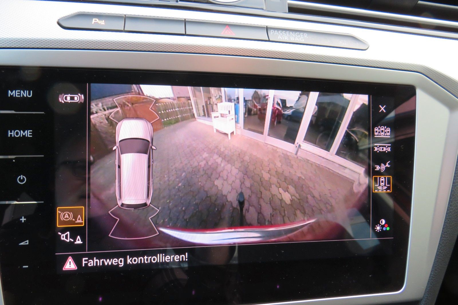 Fahrzeugabbildung Volkswagen Comfortline ACC LED KAMERA AHK NAVI APP-CONNECT