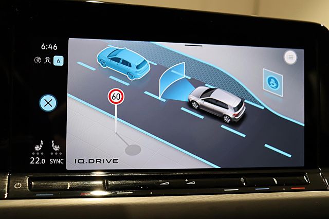 Golf VIII 2.0 TSI DSG Style LED Plus KAMERA NAVI