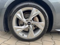 AUDI A4 Lim. 40 TDI quattro S line