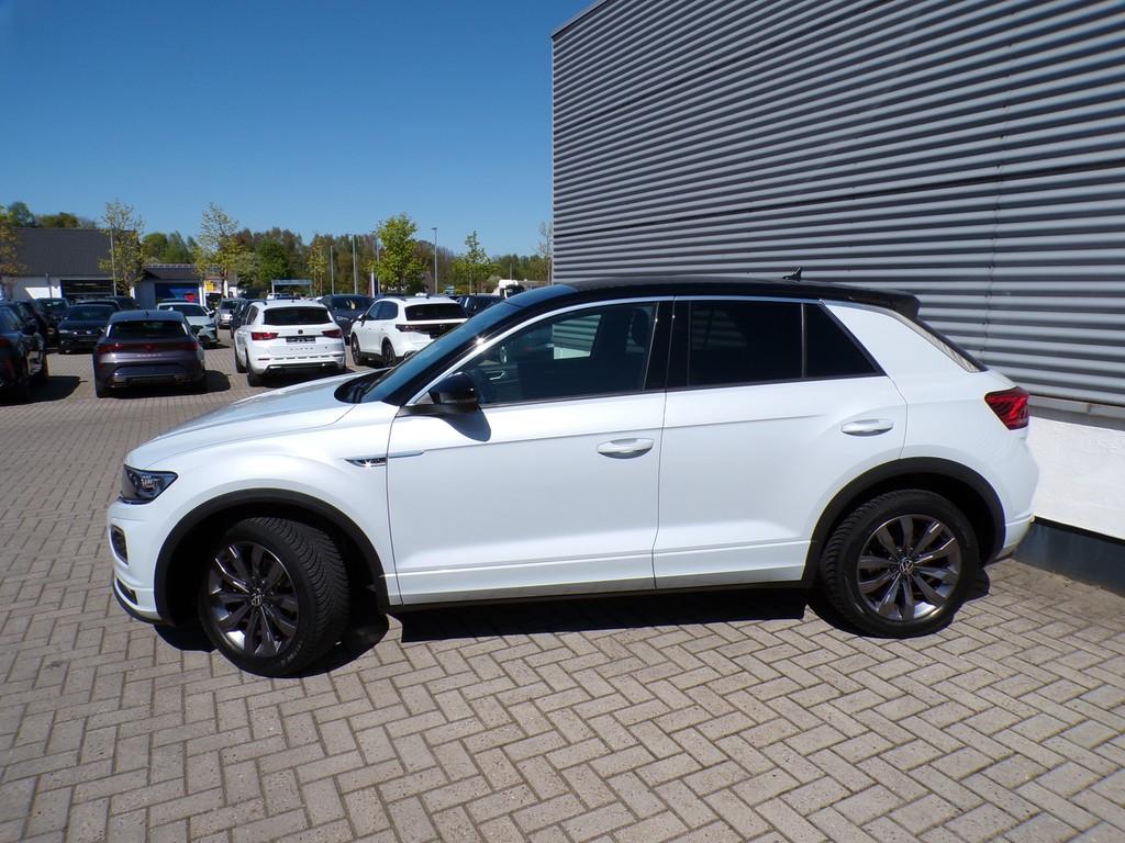 Volkswagen T-Roc Sport 1.5 l TSI Sport Ganzjahresreifen / N