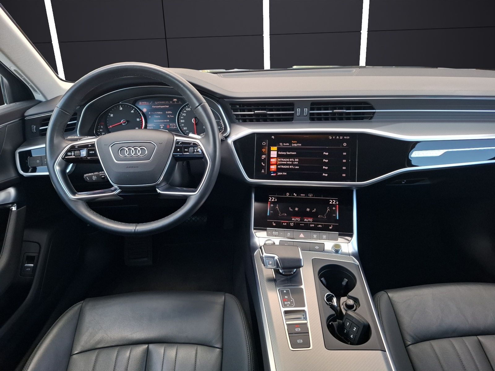 Fahrzeugabbildung Audi A6 Avant 40 TDI quattro design S-tronic  Matrix