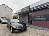 Volkswagen Passat Lim. Comfortline BMT/Start-Stopp - Volkswagen Passat in Frankfurt (Main)