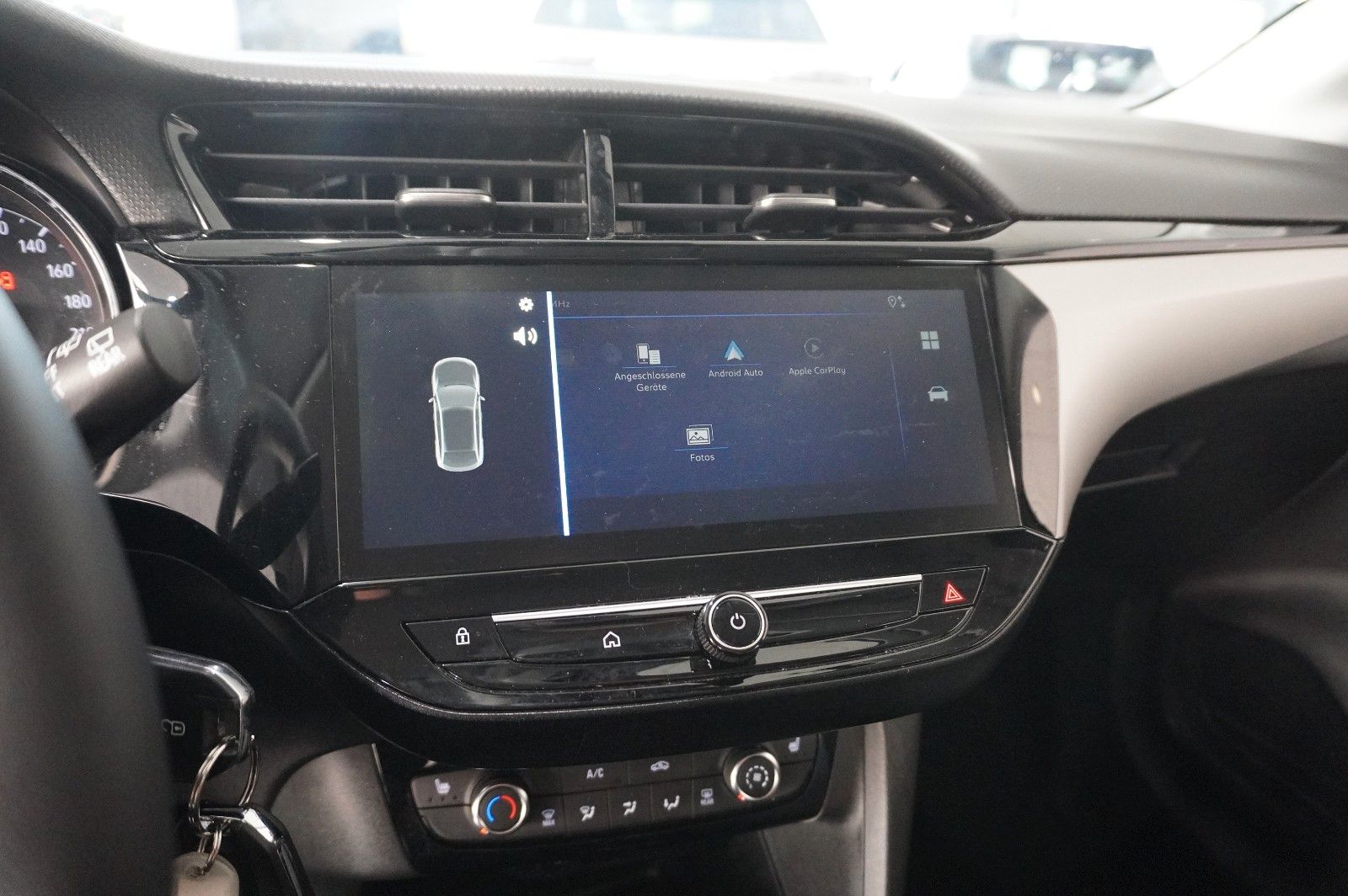 Fahrzeugabbildung Opel Corsa F 1.2T EDITION NAVI/LED/SPORT/SHZ/PDC/DAB+