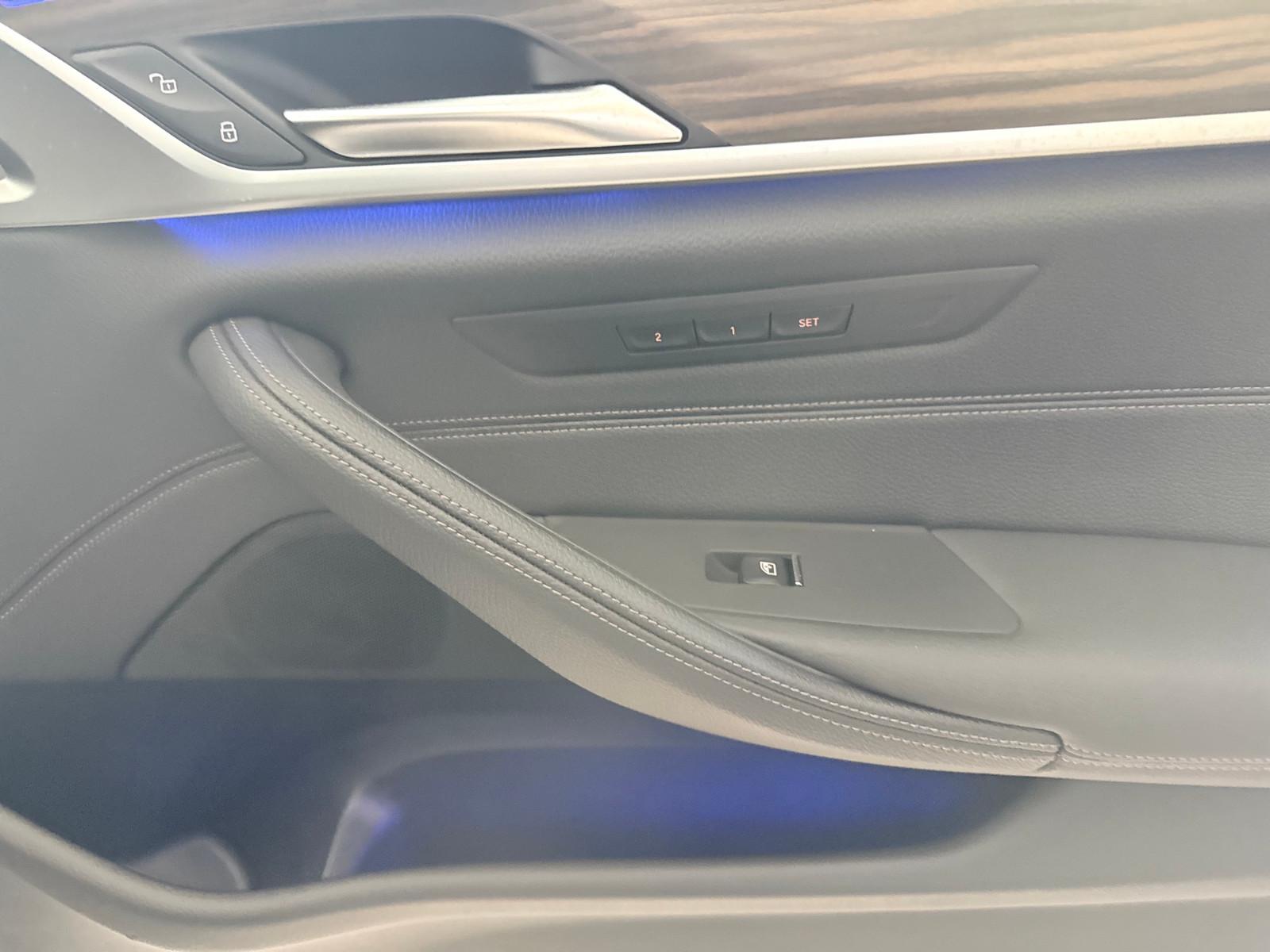 BMW 530 I Touring  Luxury Line LCI,Panoramadach,HUD,