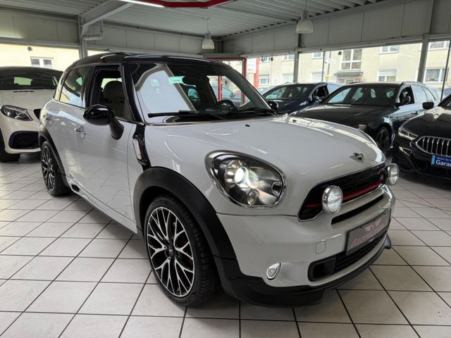 MINI JOHN_COOPER_WORKS Countryman PANORAMA LEDER XENO