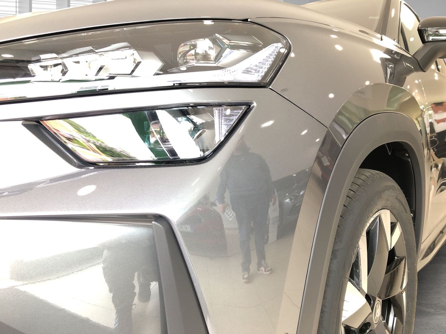 Fahrzeugabbildung SKODA Kodiaq Sportline 4x4 2.0 TDI DSG Sportpaket AD A