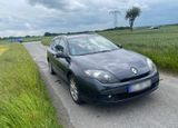 Renault Laguna HU 08/26 - Renault Laguna mit Benzin-Antrieb: Kombi, 2.0