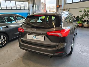 Ford Focus - 7