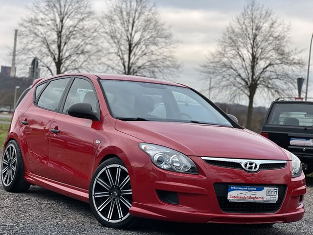 Hyundai i30 Edition+ Sport 1.4*1.Hand*Klima*18-Zoll*TÜV*