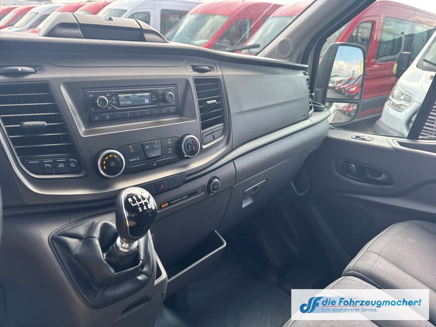 Fahrzeugabbildung Ford Transit Kombi 350 L3 Trend LIFT* Temp Tel.-Vorb.