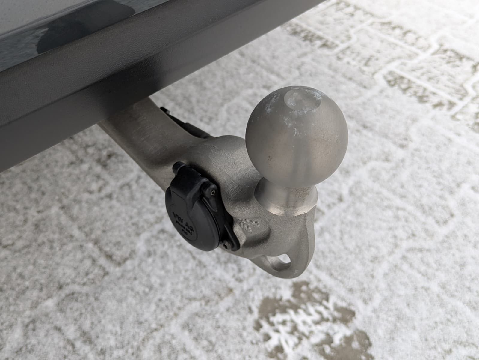 Fahrzeugabbildung Volkswagen Tayron 2.0 TDI 4M R-Line BLACK*7Si*MATRIX*PANO