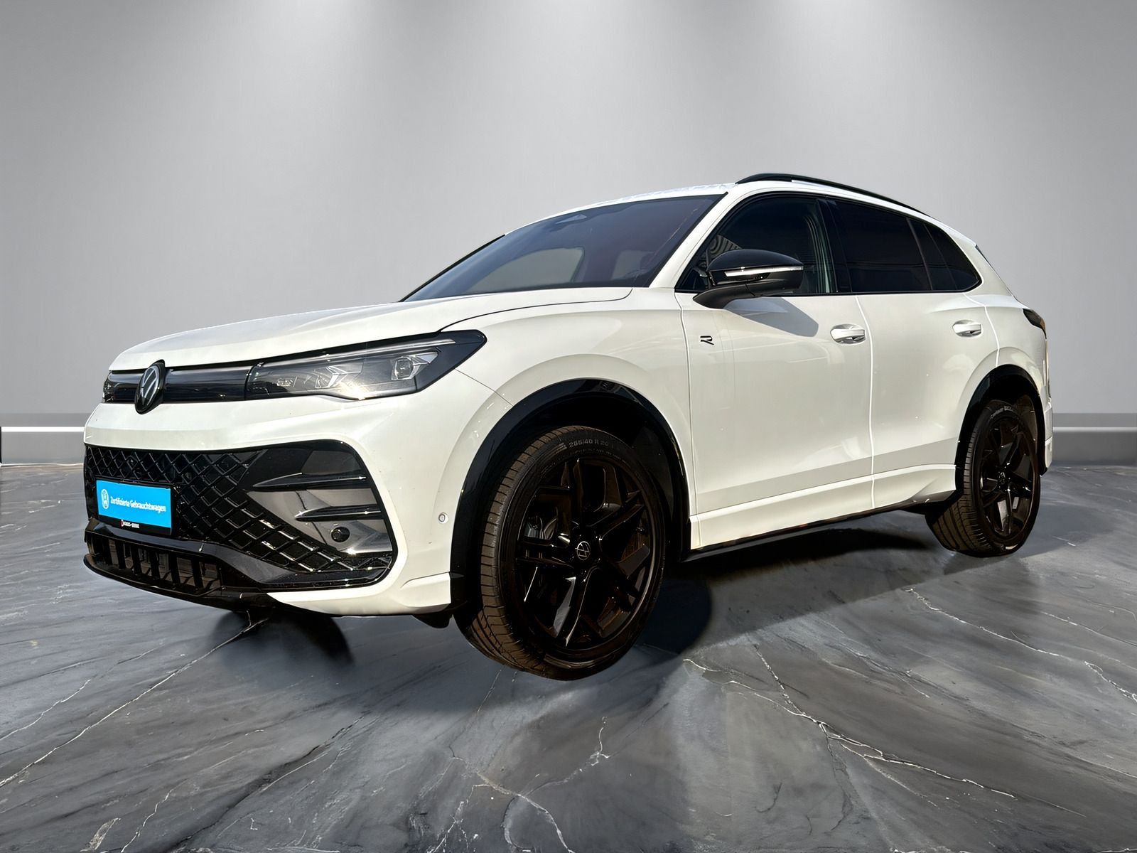 Volkswagen Tiguan R-Line 2.0TDI DSG 4M AHK KAMERA STANDHZG foto 2