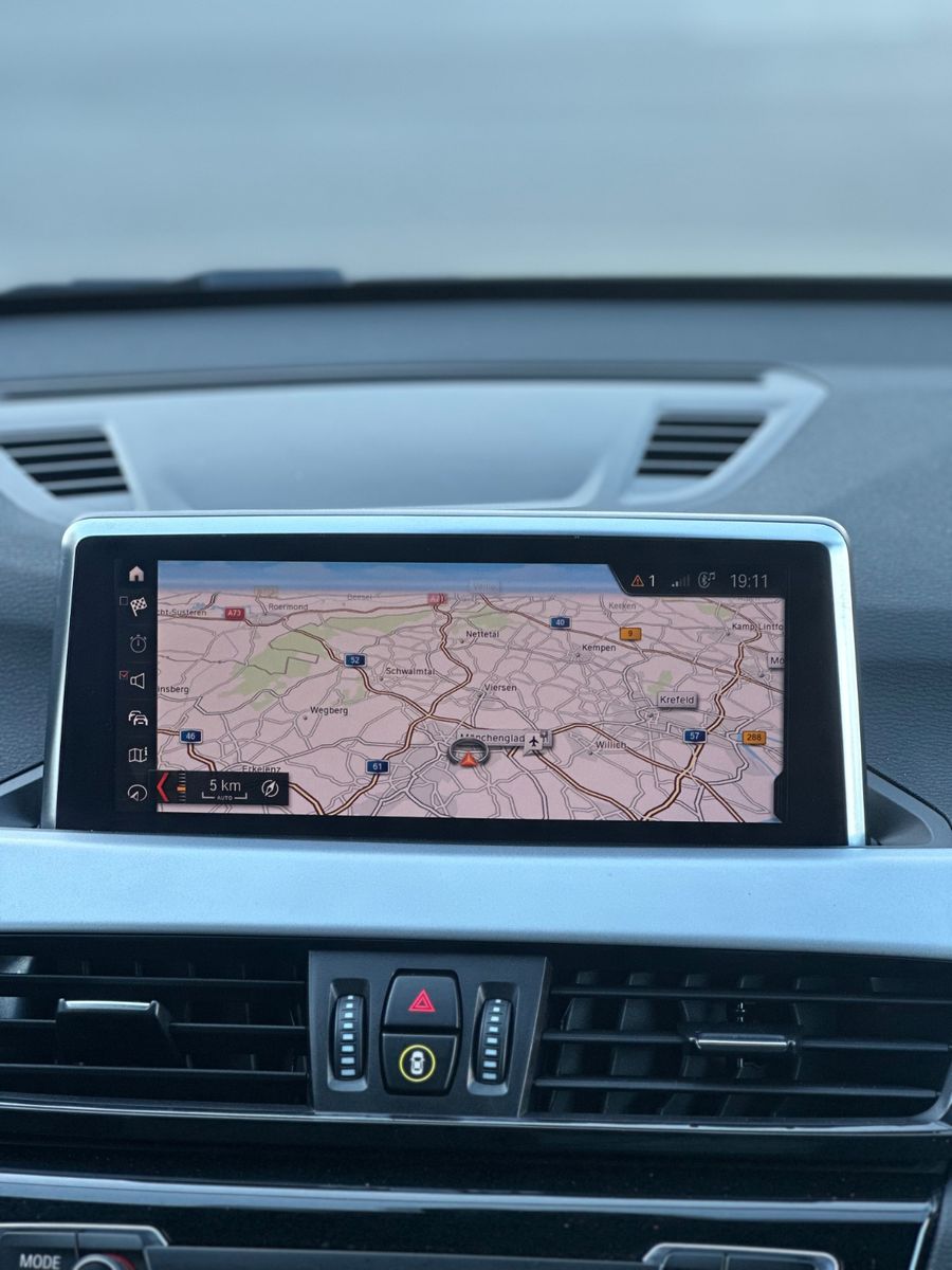 BMW X1 xDrive 25 e*ADVANTAGE*SHZ-AHK-TEMPO*DIGITAL* foto 24