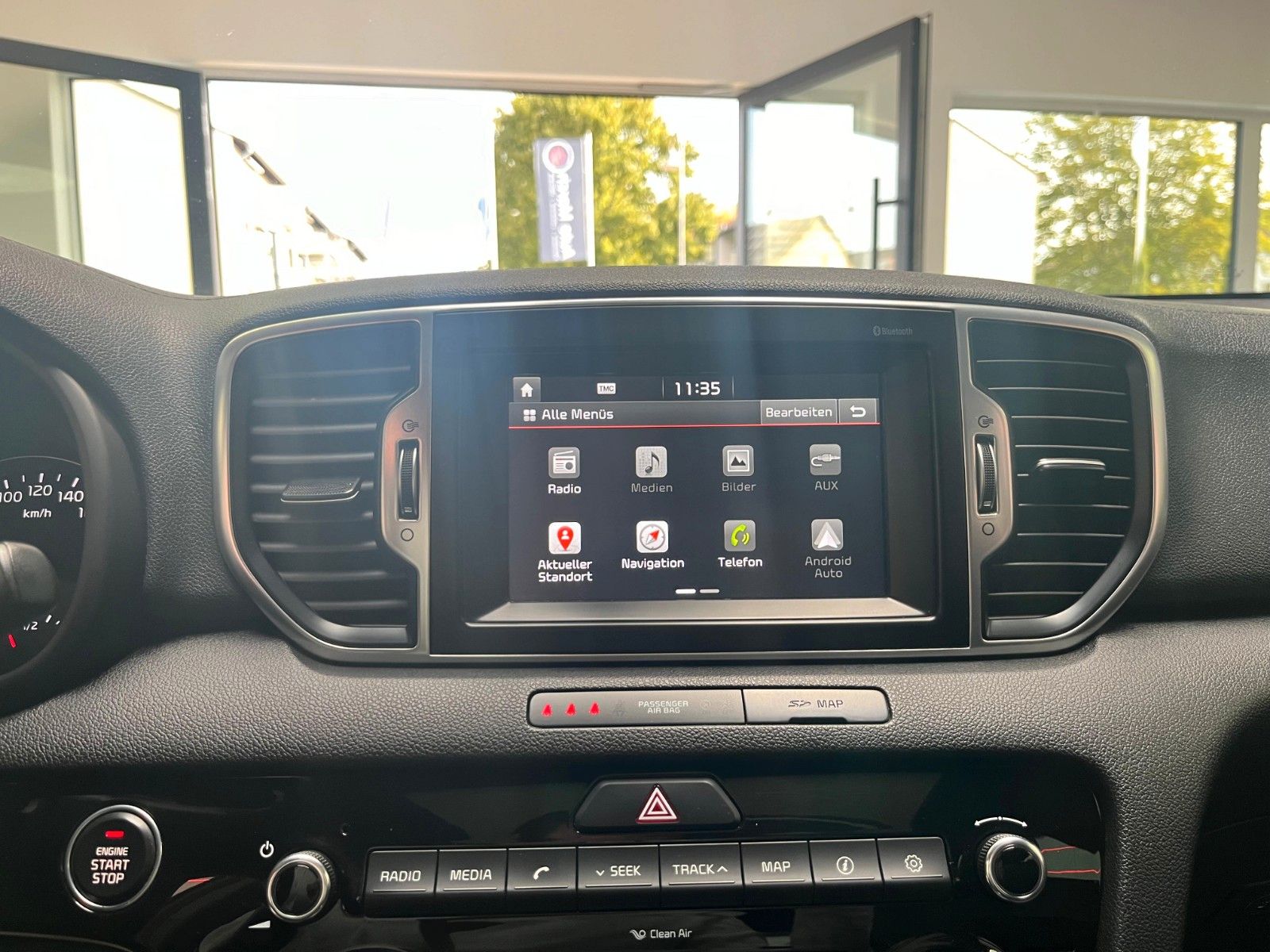 Fahrzeugabbildung Kia Sportage 1.6 GT-Line 2WD*Pano*RFK*AHK