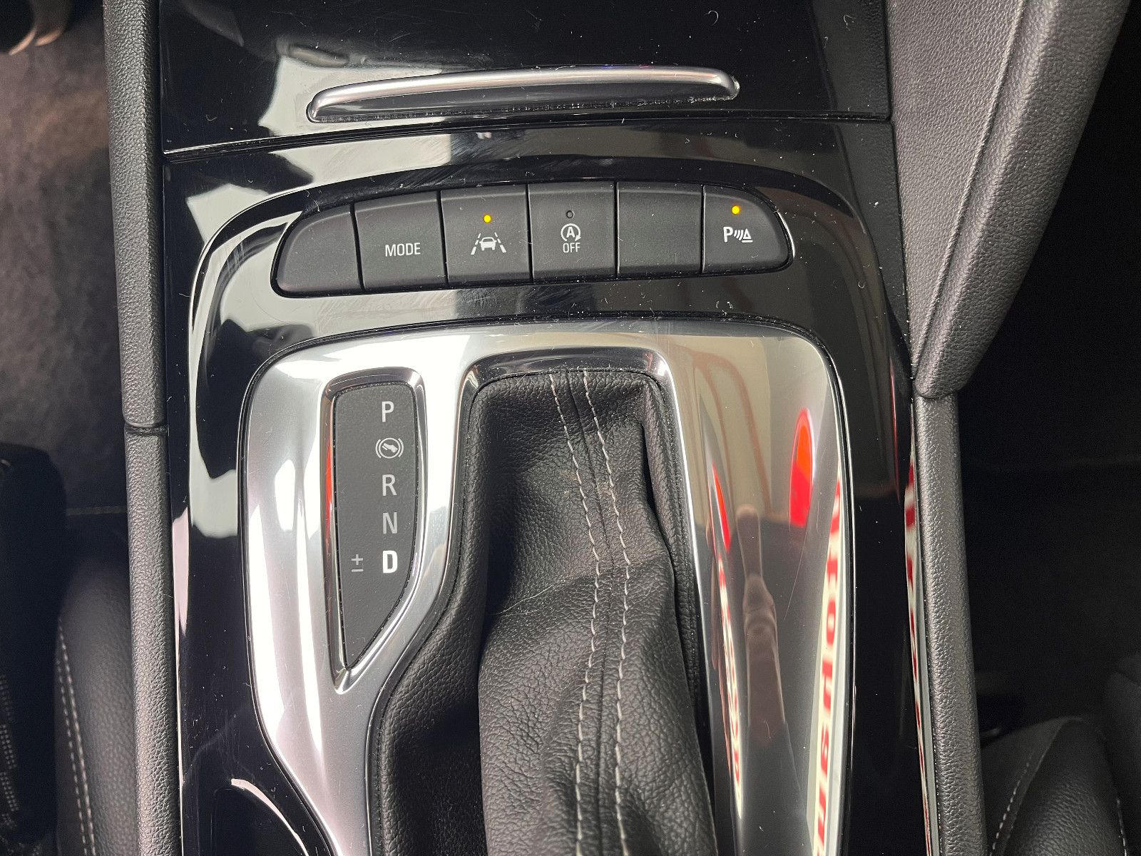 Fahrzeugabbildung Opel Insignia B Sports Tourer Business Elegance