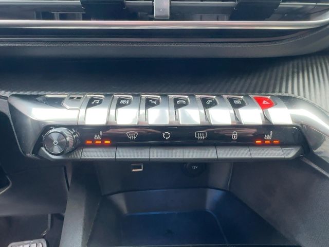 3008 Hybrid 225 Navi Kamera Sitzheizung