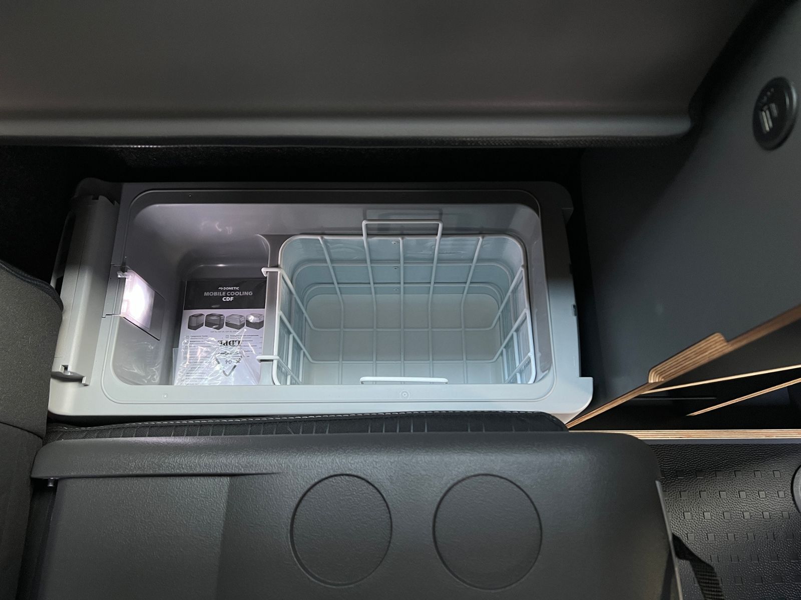 Fahrzeugabbildung Volkswagen T6.1 SpaceCamper Light XL Caravelle 2.0 TDI 4 Mo