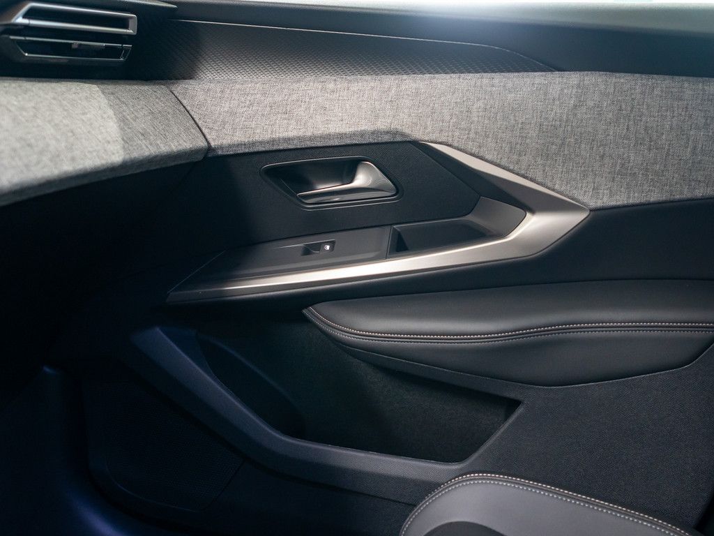 Peugeot 3008 - Bild 18