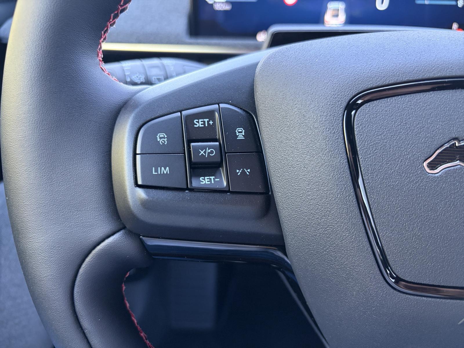 Ford Mustang Mach-E Premium #EXT.RANGE#TECHNOLOGIEPAK