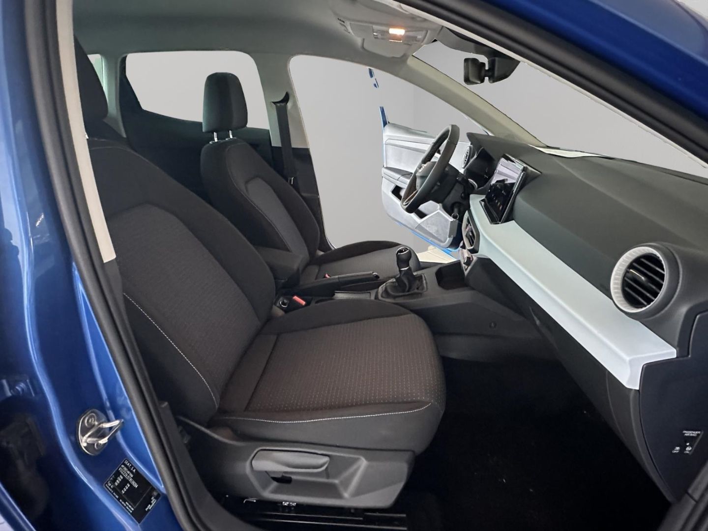 Fahrzeugabbildung SEAT Ibiza Navi Digitales Cockpit LED Apple CarPlay A