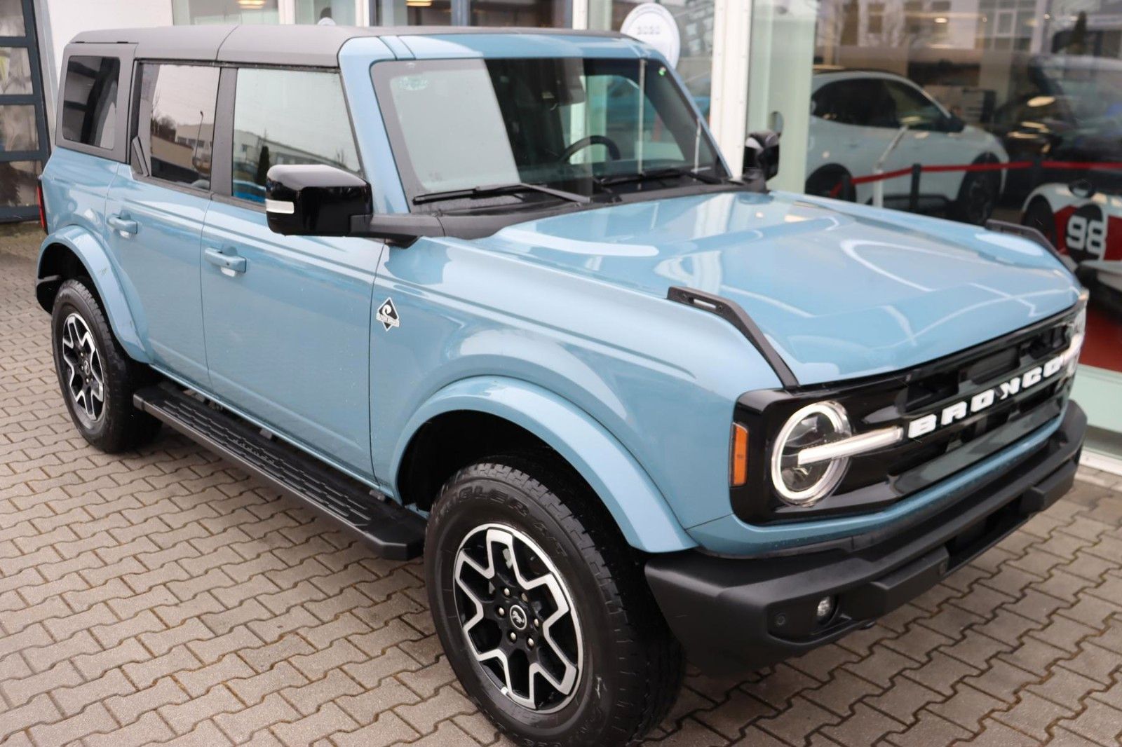 Ford Bronco Outer Banks 2.7 V6 4x4 Hardtop 0,0 % FIN