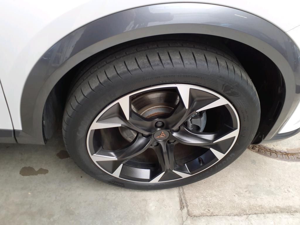 Cupra Formentor 1.4 TSI e-HYBRID 150kW AHK*Pano*PDC