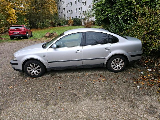 Volkswagen Passat 3BG