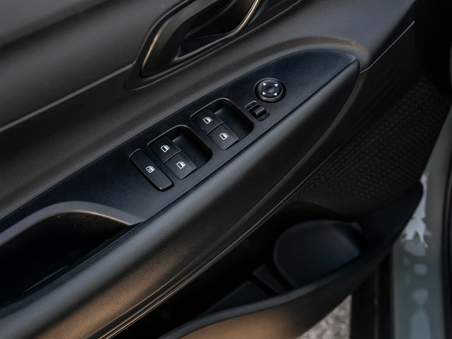 Hyundai Bayon 1.0 Select 2WD Kamera Navi Spurhalteassi.