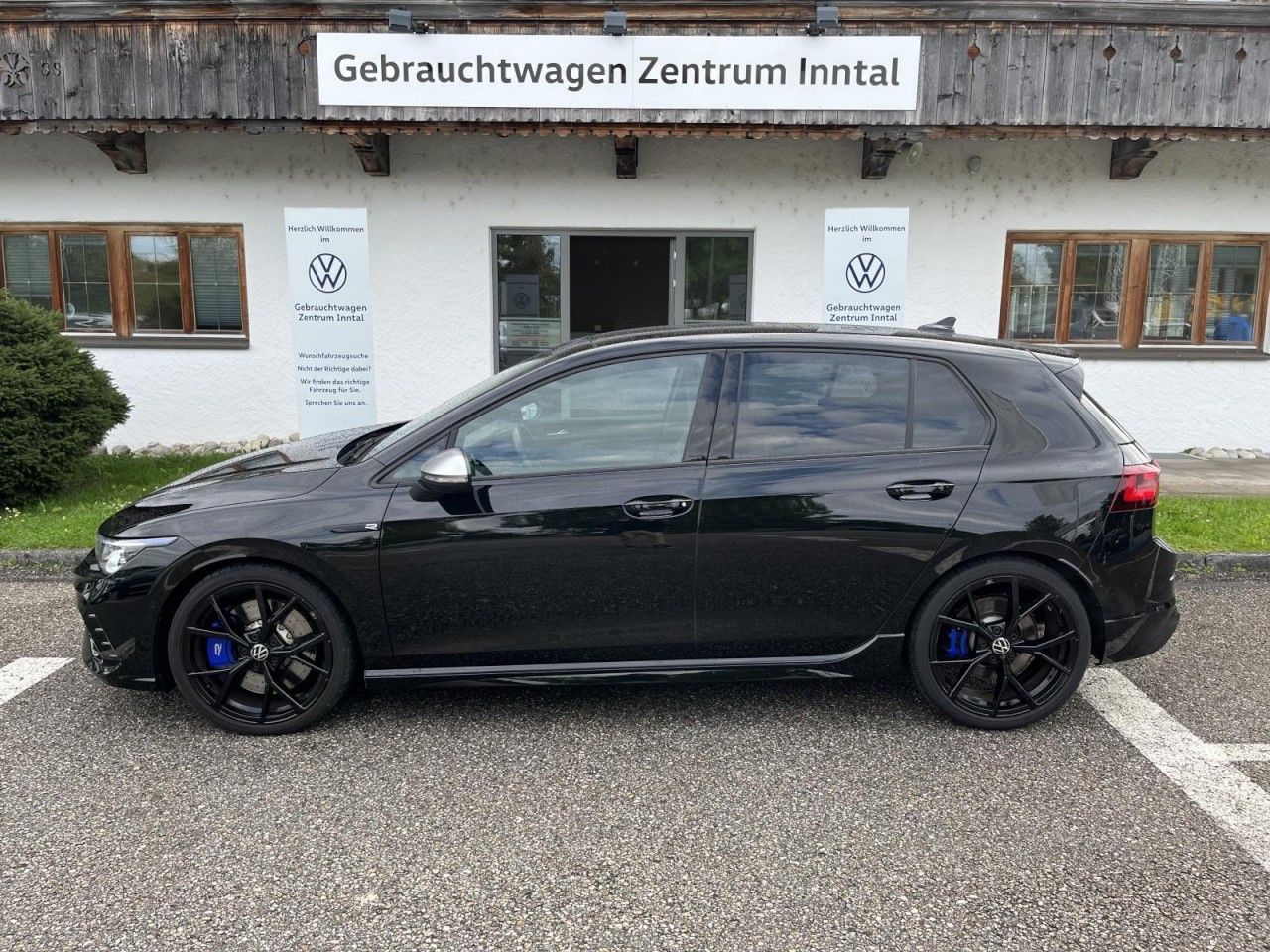 Volkswagen Golf VIII R 2,0 TSI 4Motion DSG (ACC Navi LED) foto 3