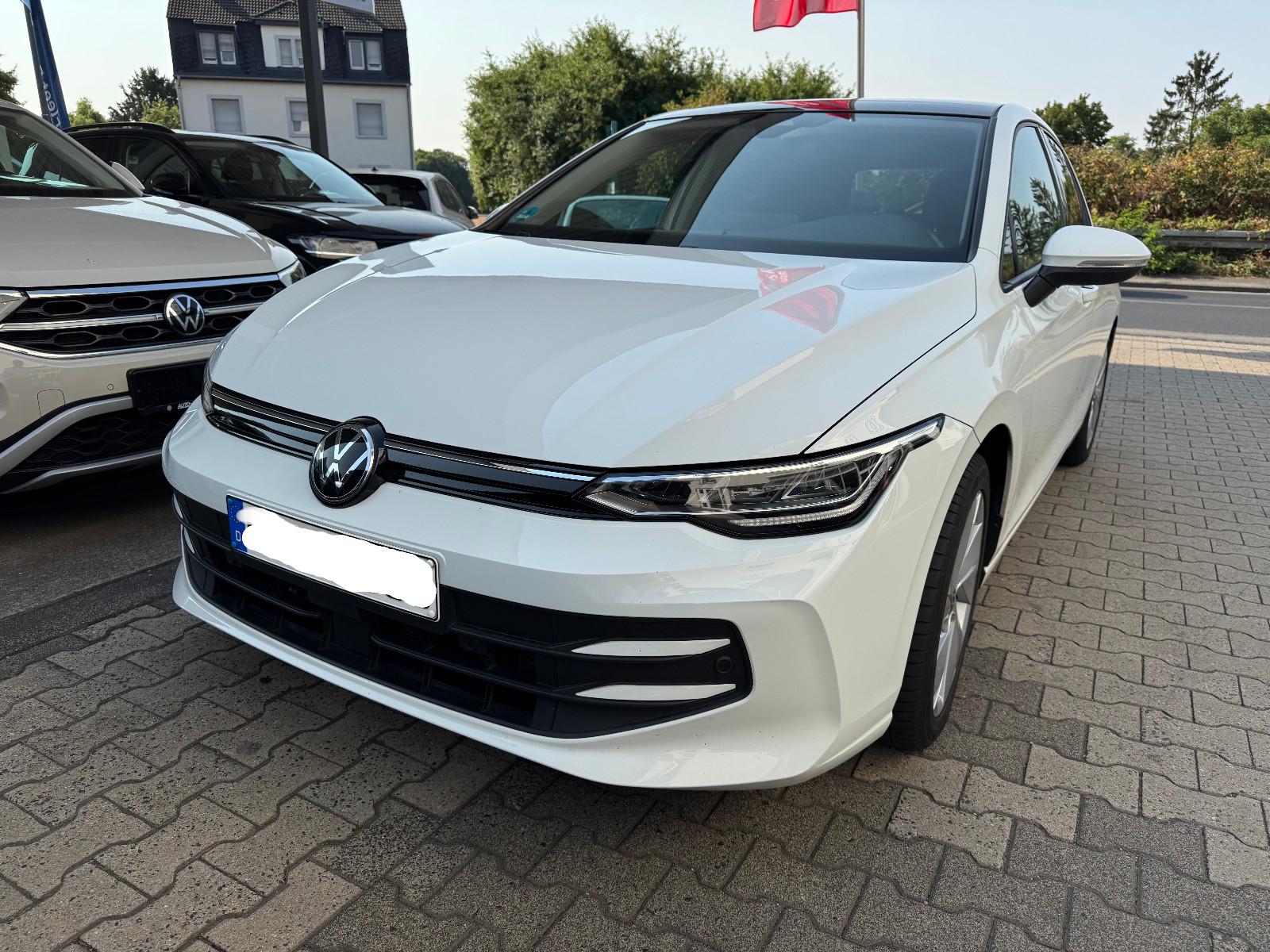 Volkswagen Golf VIII Lim. 1.5 TSI Life Panoramadach, миниатюра 4