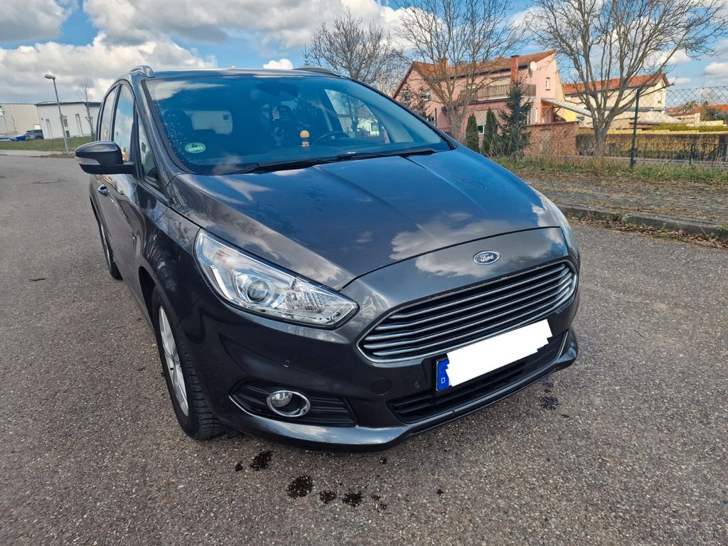 Image of Ford S-Max