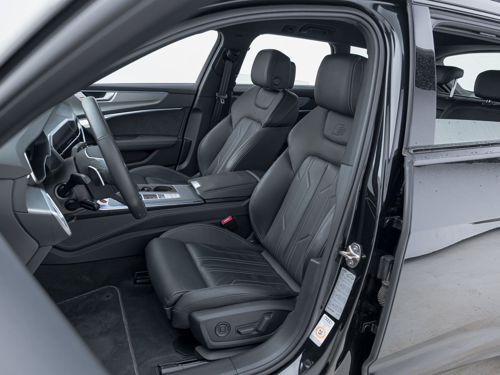 Audi S6 - Bild 12