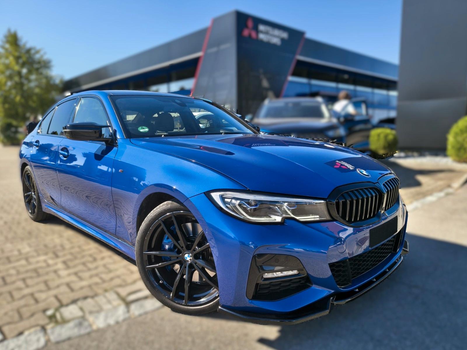 BMW 330d M Sport *LASER*DISPLAY KEY*HUD*STANDHZG*