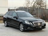 Mercedes-Benz E350CDI AMG-Paket! Xenon! Sc... - Mercedes-Benz E 350 in Oldenburg