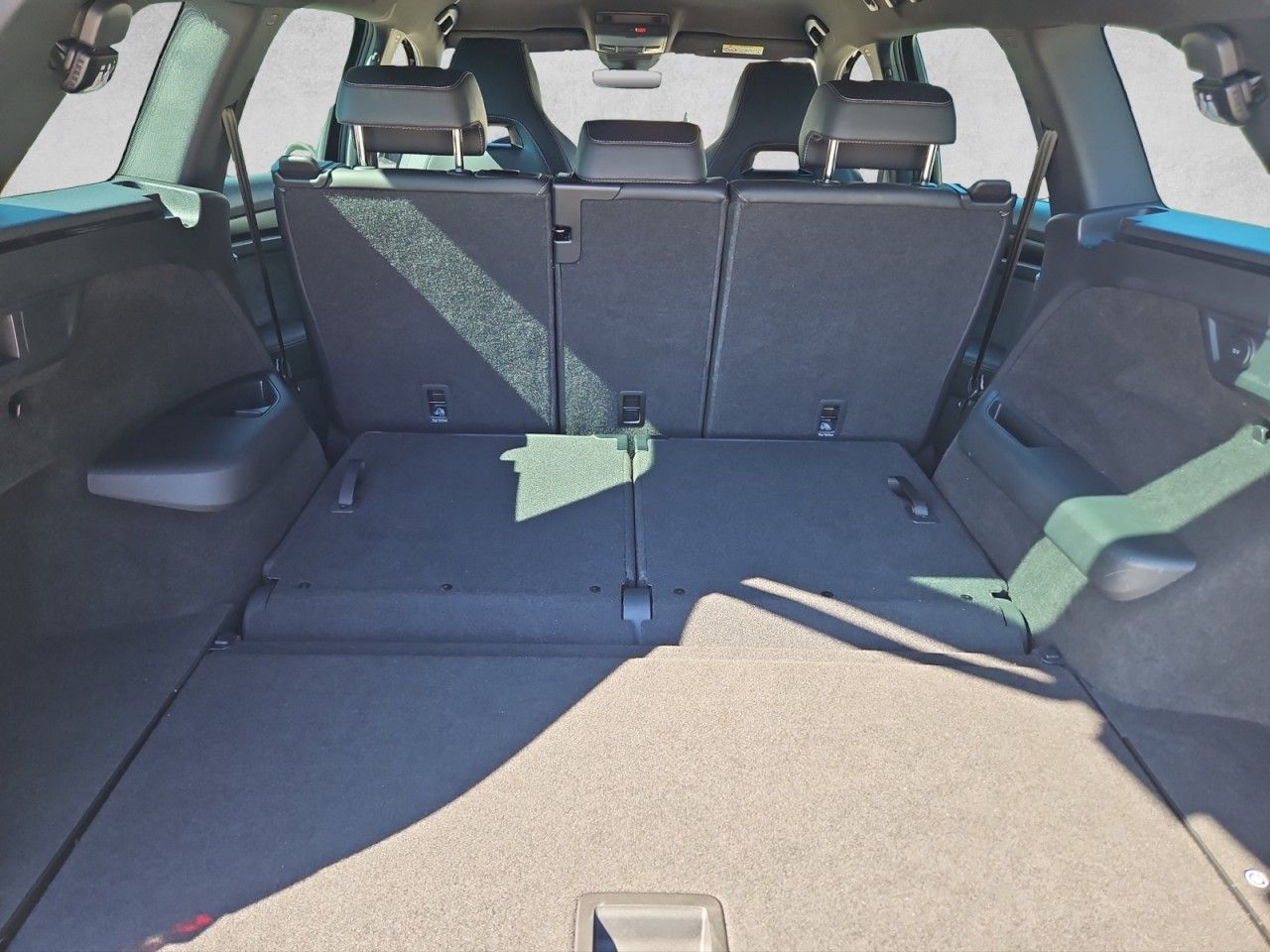 Fahrzeugabbildung SKODA Kodiaq Sportline DSG,4x4,AHK,Navi,Matrix,Canton