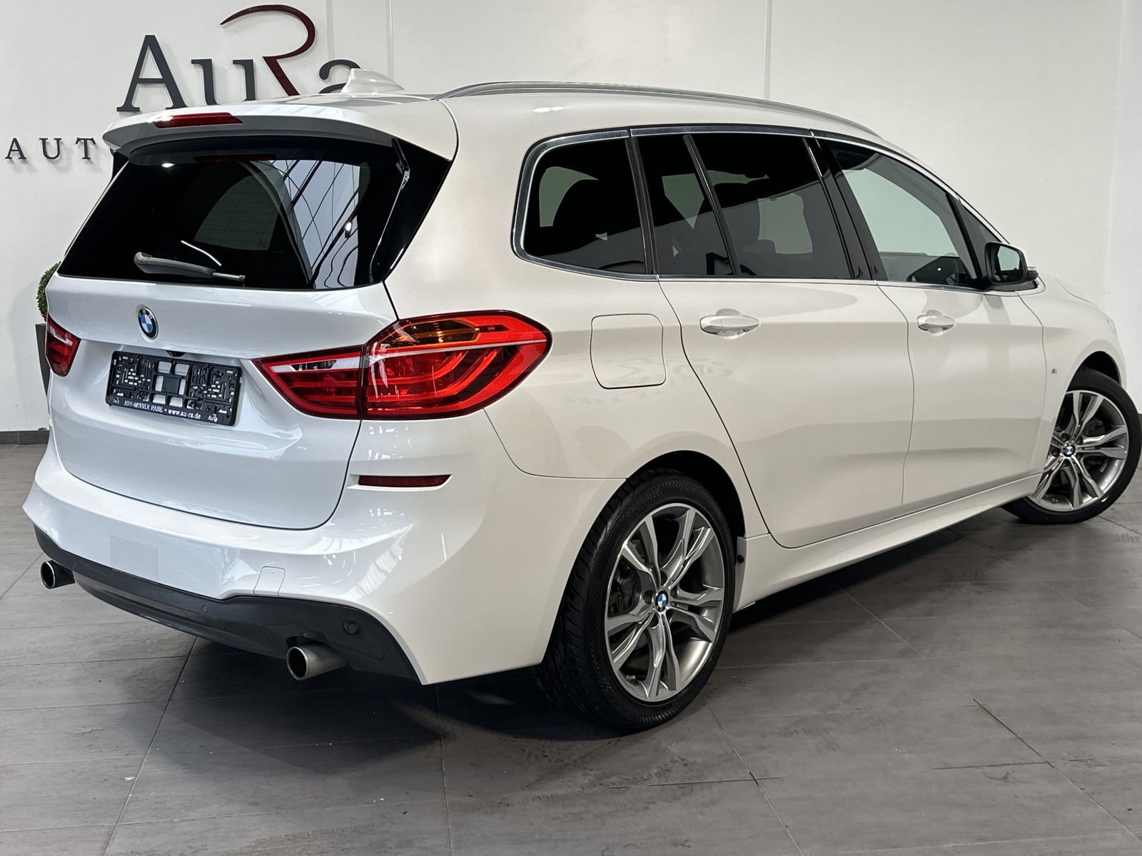 Fahrzeugabbildung BMW 220d Gran Tourer M-Sport NAV+LED+AHK+PANO+HIFI