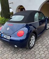 Volkswagen New Beetle 2.0 Cabriolet Standard - Volkswagen New Beetle Standard mit Benzin-Antrieb