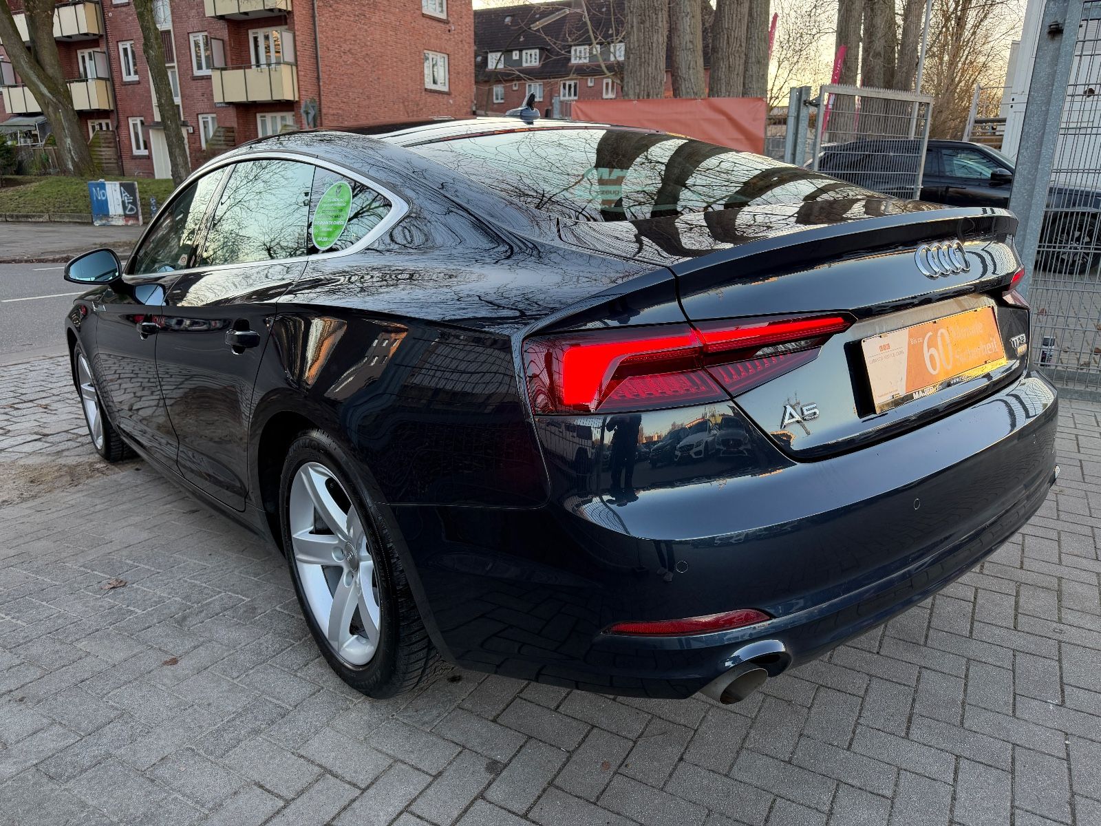 Fahrzeugabbildung Audi A5 Sportback*XENON*TEMPO*PDC*NAVI*PDC*NAVI*KLIMA