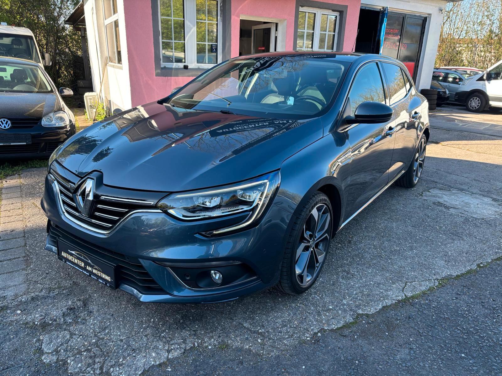 Renault Megane IV /1.Hand/Bose/Massage/Totwinkel/