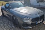 BMW Z4 M40i  Frozen Grey metallic - : Grau, Cabrio, Metallic