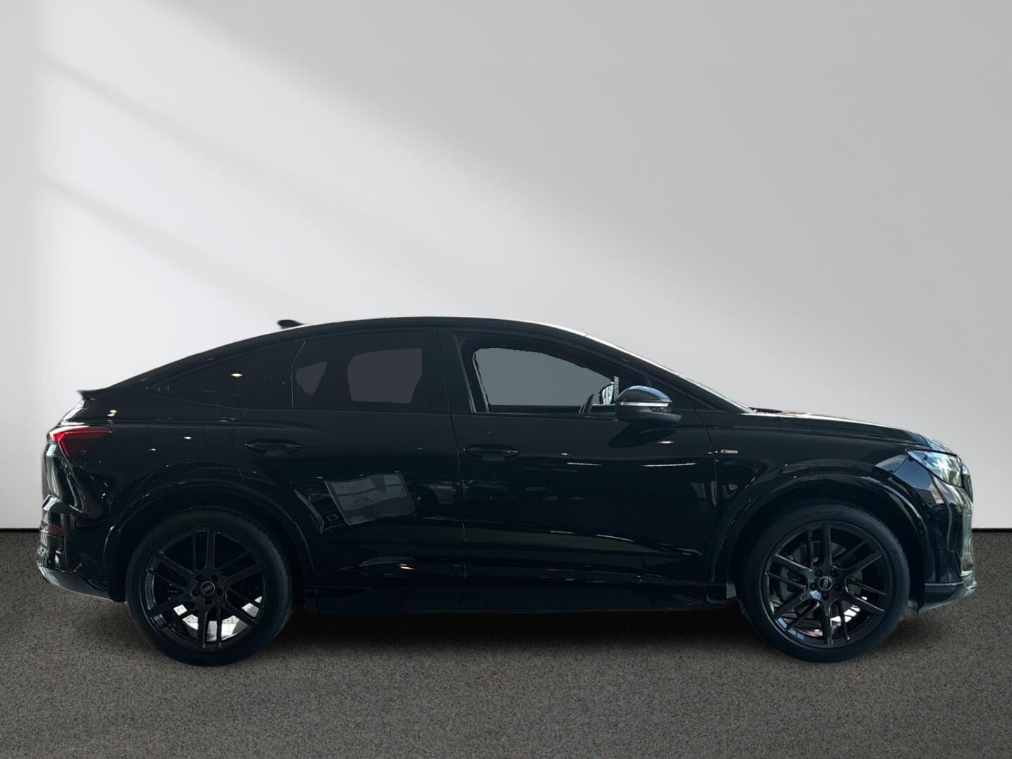 Audi Q4 e-tron - Bild 2