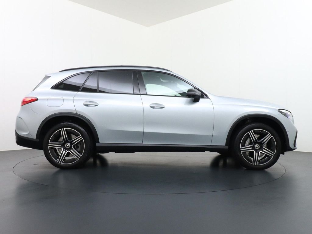 Mercedes-Benz GLC 300 300e 4MATIC AMG Line panorama dach