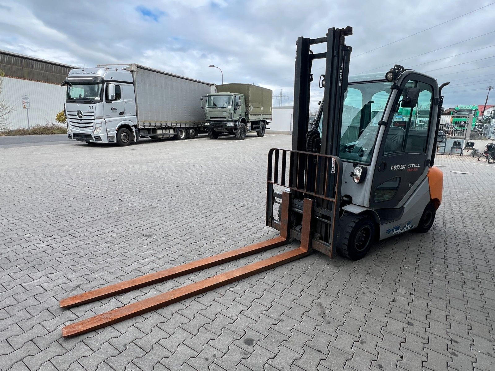 Fahrzeugabbildung Still RX70-35 / Duplex: 3.50m! / 8.413h / SS